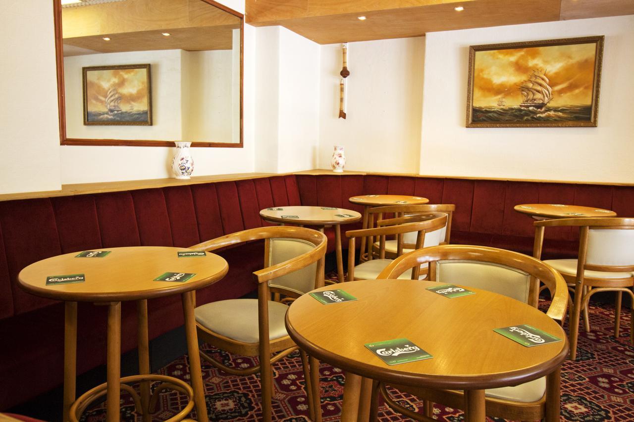 Evans Hotel Llandudno Extérieur photo