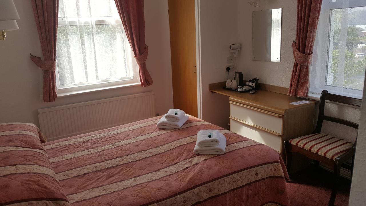 Evans Hotel Llandudno Extérieur photo