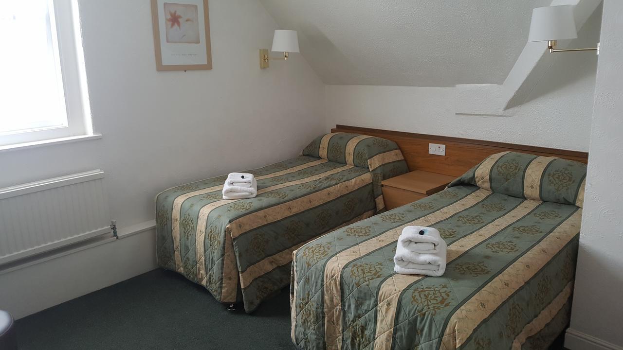 Evans Hotel Llandudno Extérieur photo